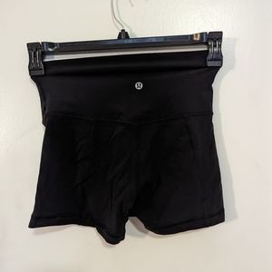 Lululemon Align high rise short 4" sz 6 black